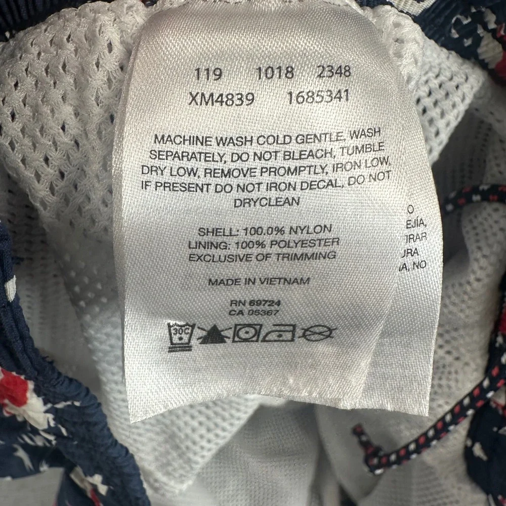 Columbia PFG Swim Trunks‎ Mens Large Navy Red White Americana Shark Star AOP